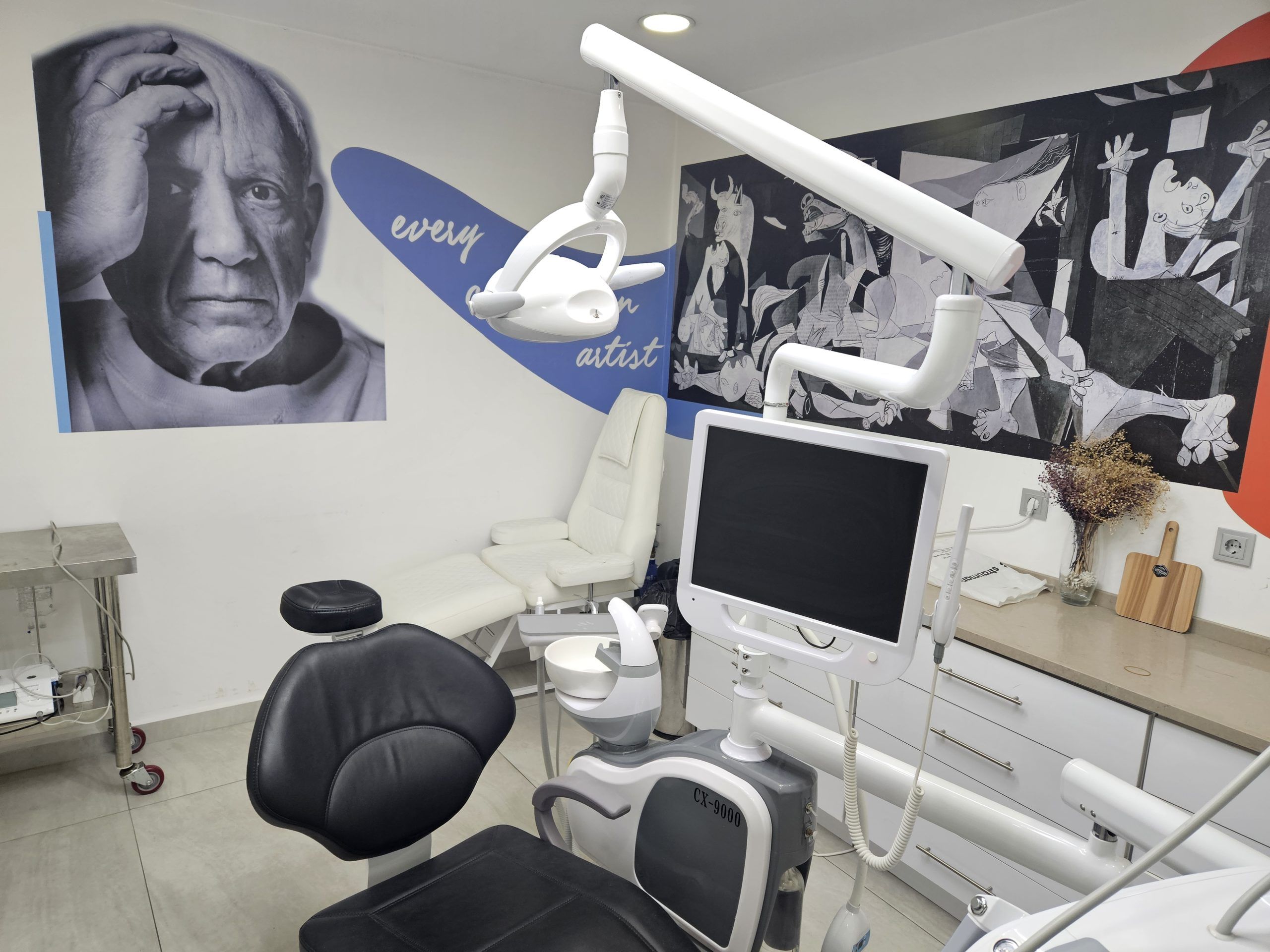 Dental Operation Room Picasso